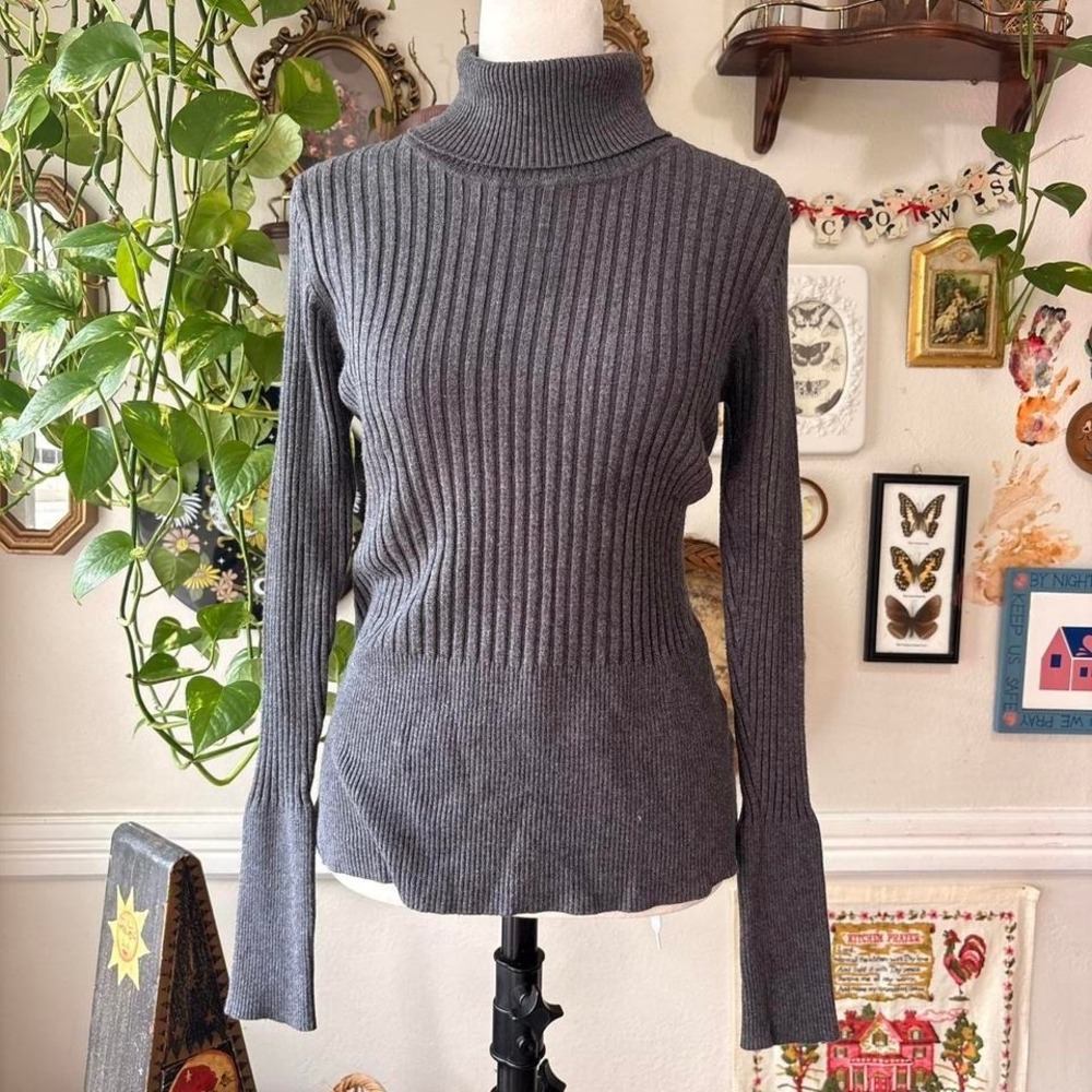 Vintage Y2K Ribbed Turtleneck Minimal Chic Womens  Size LG Viscose‎
